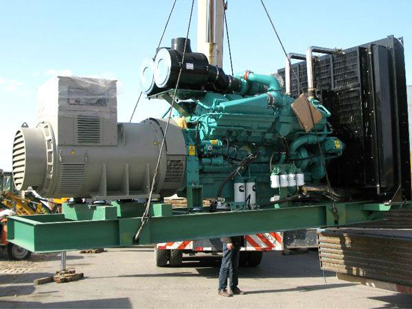 右玉冬季柴油发电机启动前，如何检查燃油标号是否适配？